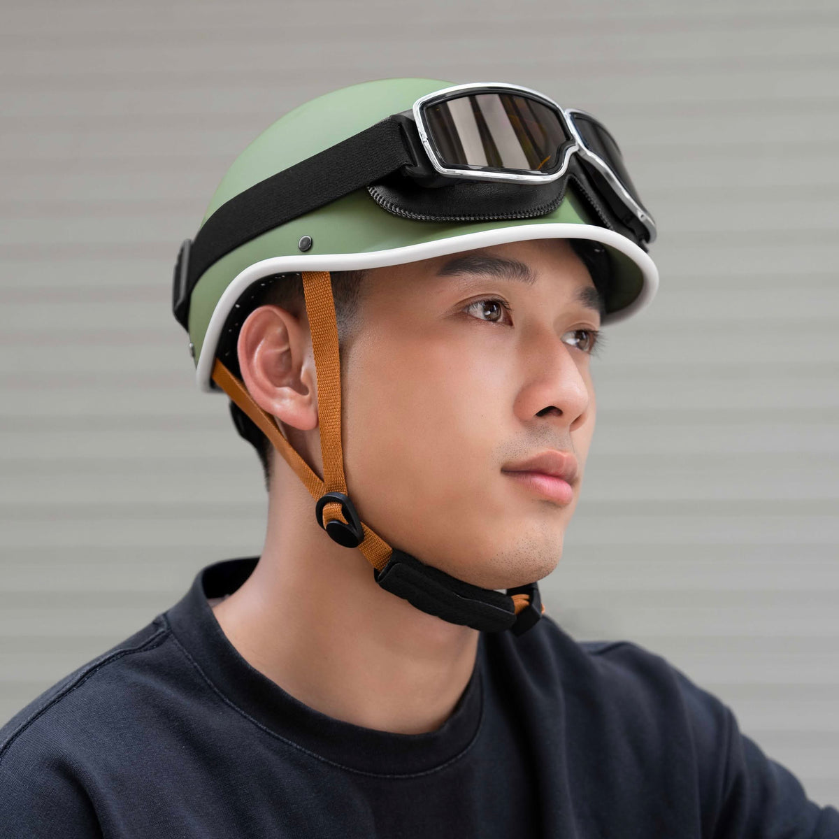 Mũ Bảo Hiểm Polo Mix Tai Và Kính